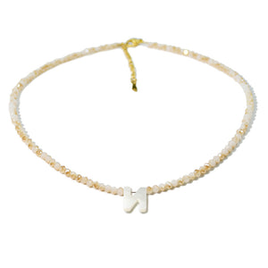 Mousserande initiala Choker Beads