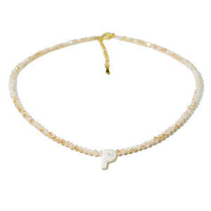 Mousserande initiala Choker Beads