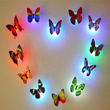 Ladda upp bild till gallerivisning, 3D LED Butterfly Decoration Night Light
