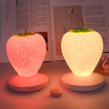 Ladda upp bild till gallerivisning, Strawberry nattlampa mjuk silikon bordslampa
