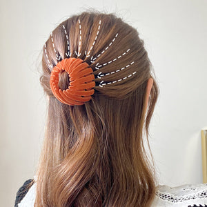 Sammet Nest Scrunchie