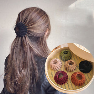 Sammet Nest Scrunchie